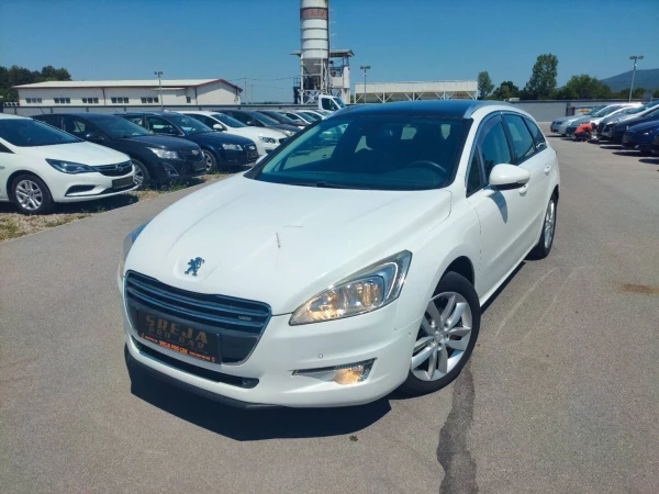 Peugeot 508 PAN0RAMA NAV1