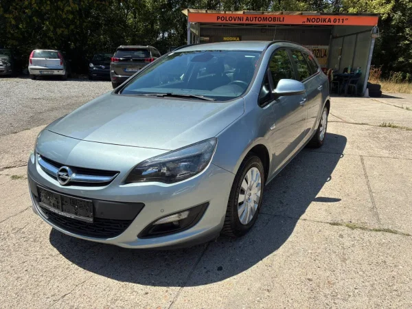 Opel Astra J 1,6 CDTI