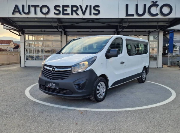 Opel Vivaro 1.6 zad klima
