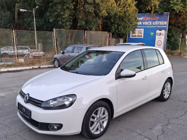 Volkswagen Golf 6 1.6b / tng high line