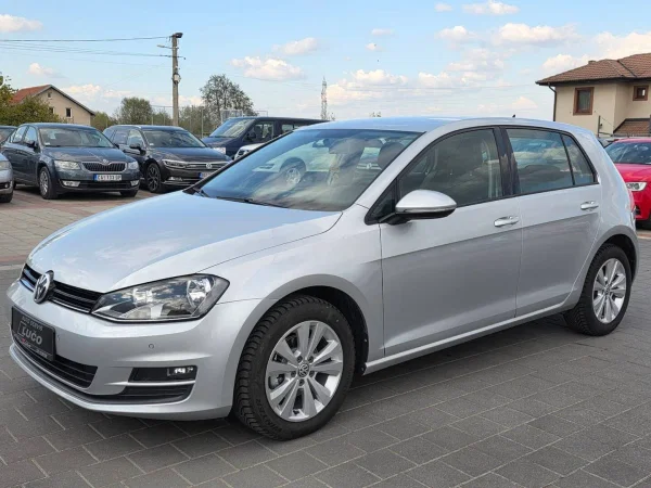 Volkswagen Golf 7 1.6 TDI/n avi/77 k w