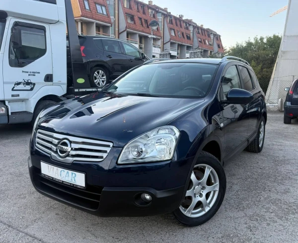 Nissan Qashqai + 2 4X4/Pano