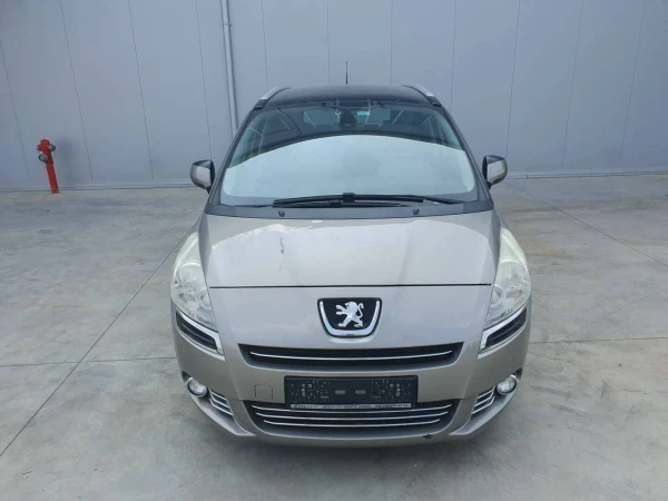 Peugeot 5008 1.6T