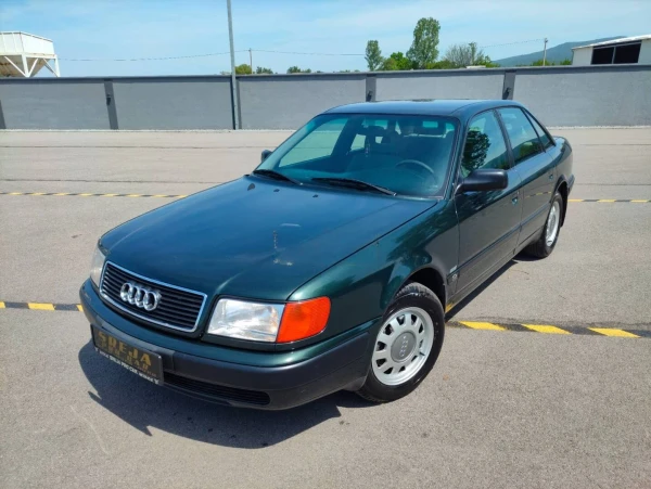 Audi 100 2.6B.ZA KOLEKCIONARE