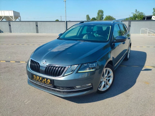 Škoda Octavia DSG FUL NAV1
