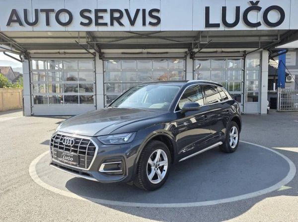 Audi Q5 2.0 TDI/Biznis/119 h