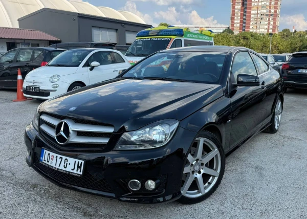 Mercedes Benz C 180 1.8 BLUE EFFICIENCY