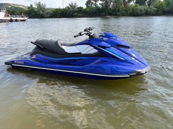 Yamaha GP SVHO 1800