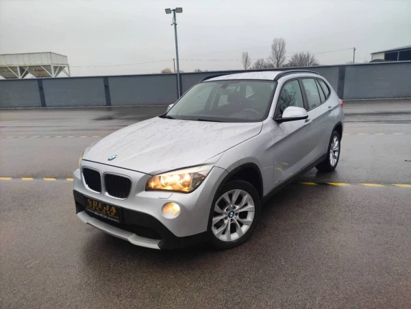 BMW X1 2.0 D VEL SERV1S