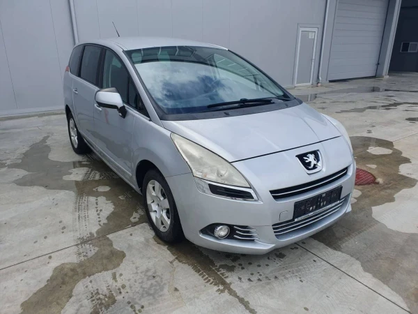Peugeot 5008 1.6eHDI Aut