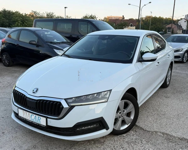 Škoda Octavia 2.0 TDI LED/KAM
