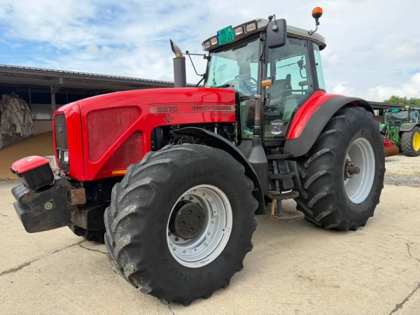 Massey Ferguson 8270xtra