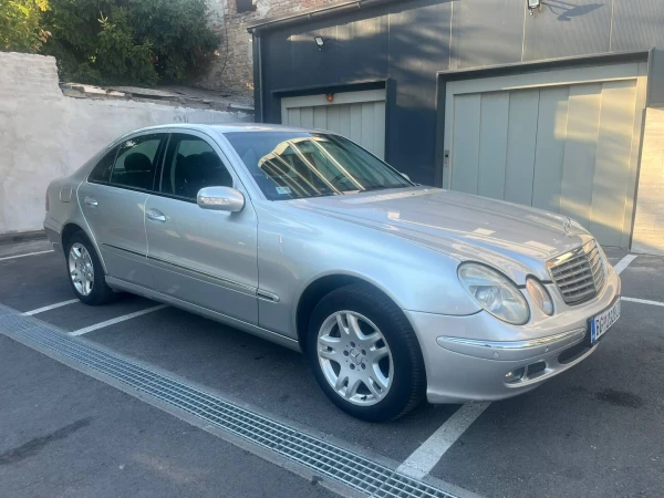 Mercedes Benz E 200 Aut, metan
